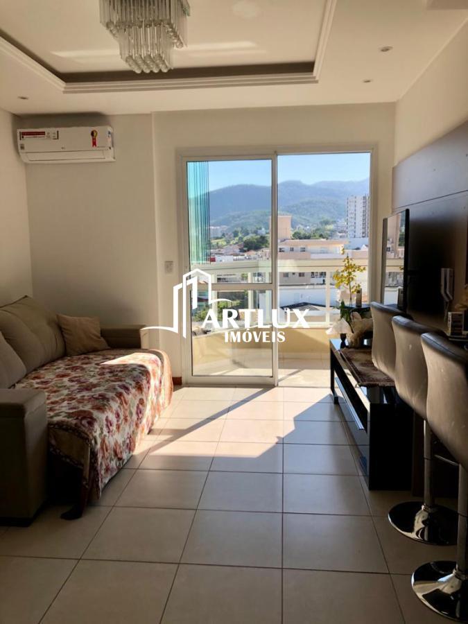 Apartamento à venda com 3 quartos, 118m² - Foto 17