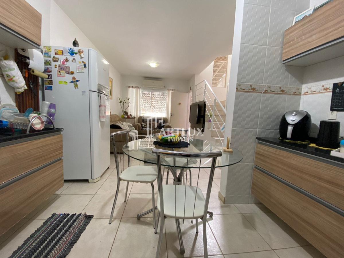 Sobrado à venda com 2 quartos, 70m² - Foto 12