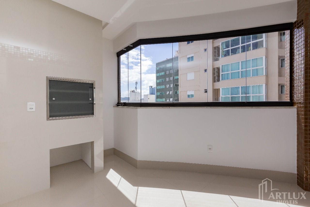 Apartamento à venda com 4 quartos, 150m² - Foto 13