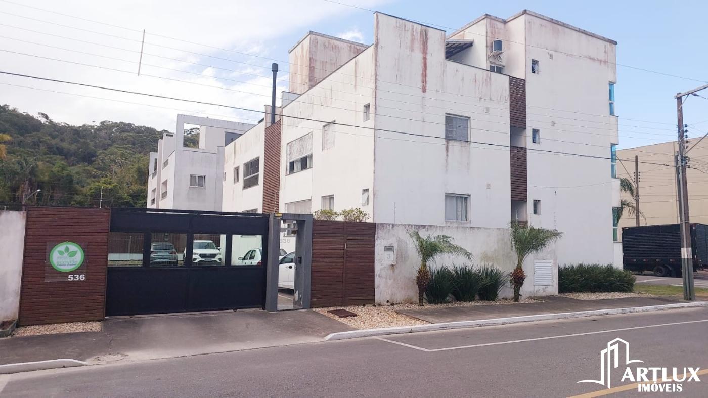 Apartamento à venda com 3 quartos, 76m² - Foto 3