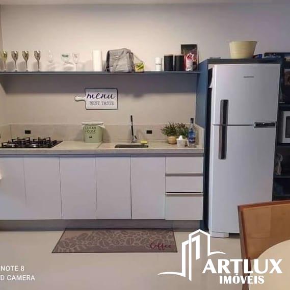 Apartamento à venda com 3 quartos, 76m² - Foto 4