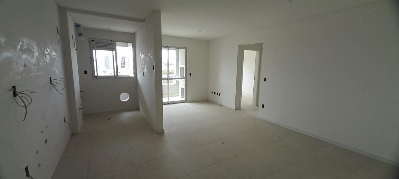 Apartamento à venda com 2 quartos, 68m² - Foto 8