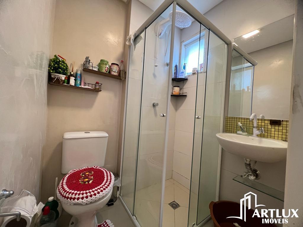 Apartamento à venda com 3 quartos, 76m² - Foto 22