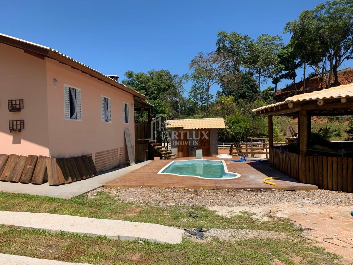 Chácara à venda com 3 quartos, 4500m² - Foto 2