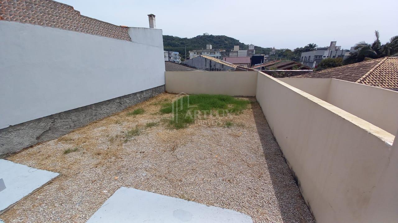 Sobrado à venda com 2 quartos, 80m² - Foto 31