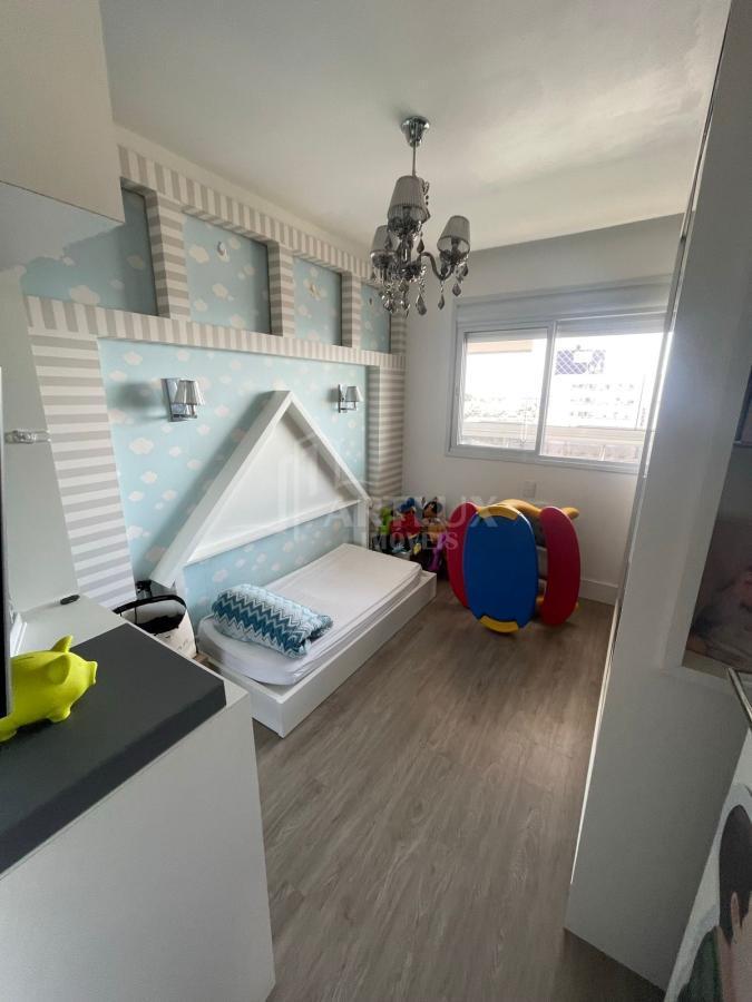 Apartamento à venda com 3 quartos, 96m² - Foto 8