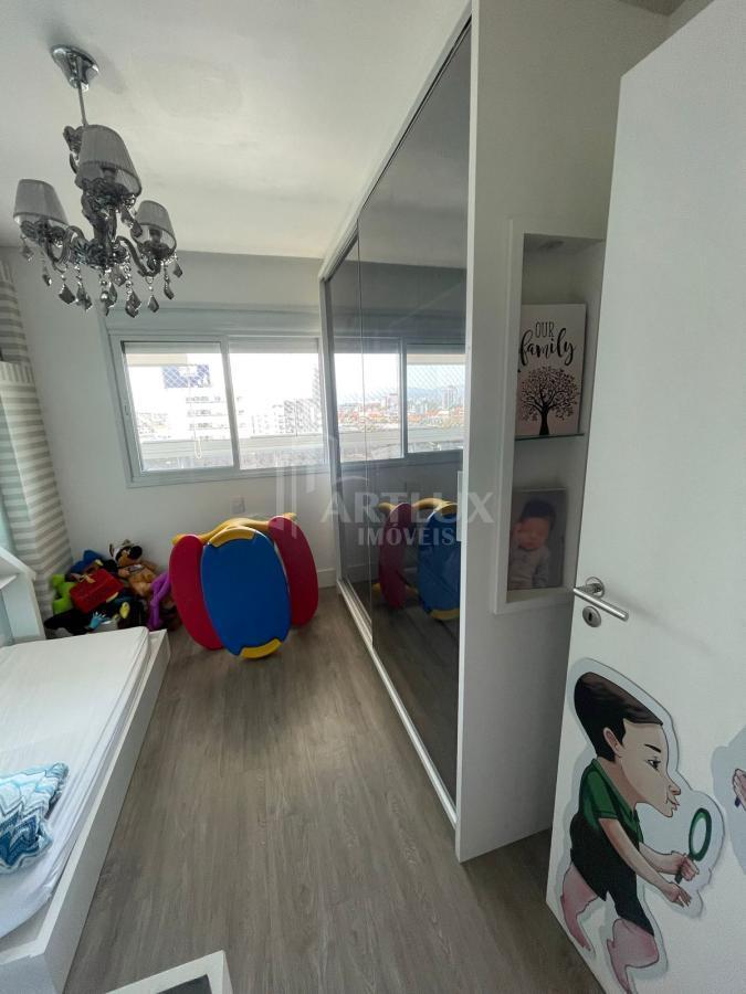 Apartamento à venda com 3 quartos, 96m² - Foto 9