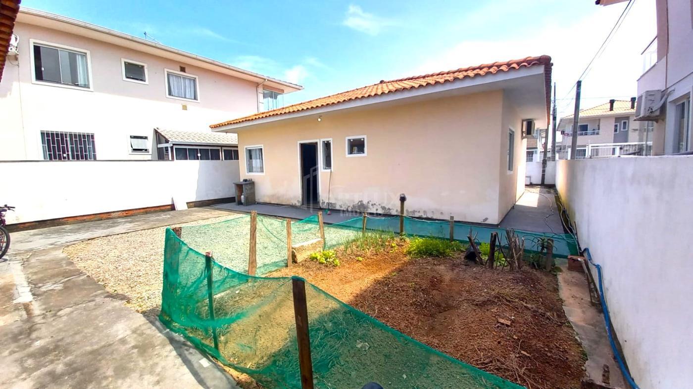 Casa à venda com 2 quartos, 130m² - Foto 20