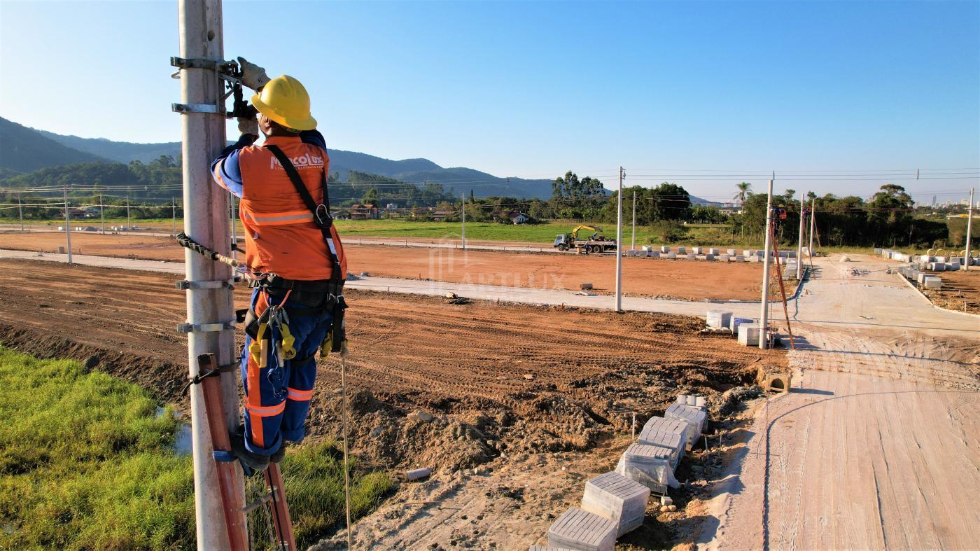 Terreno à venda, 200m² - Foto 12