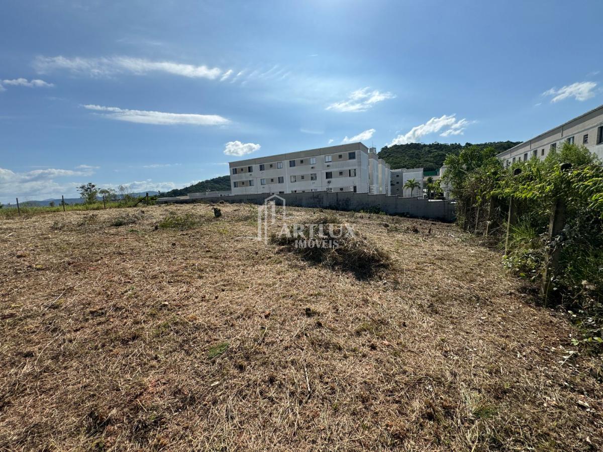 Terreno à venda, 1080m² - Foto 4