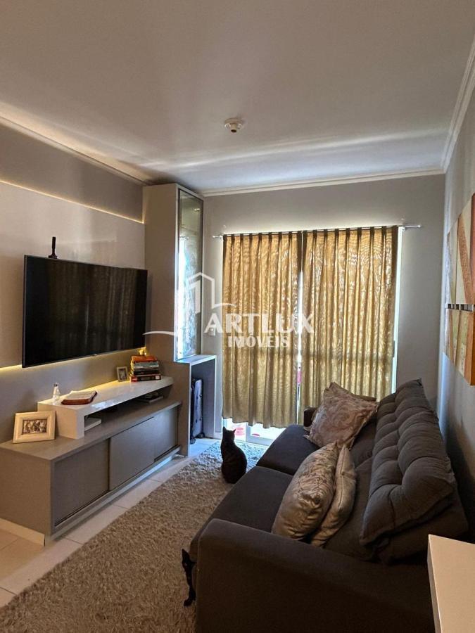 Apartamento à venda com 2 quartos, 82m² - Foto 1