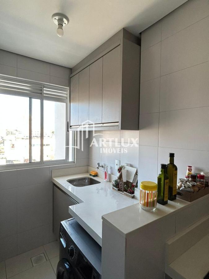 Apartamento à venda com 2 quartos, 82m² - Foto 12