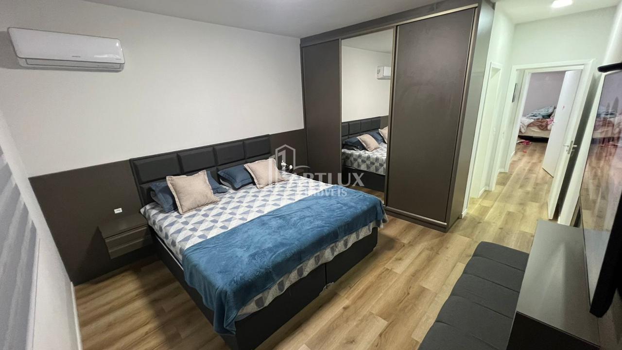 Casa à venda com 3 quartos, 200m² - Foto 21