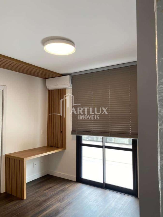 Apartamento à venda com 2 quartos, 104m² - Foto 11