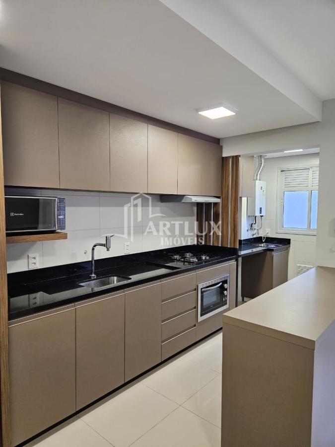 Apartamento à venda com 2 quartos, 75m² - Foto 5