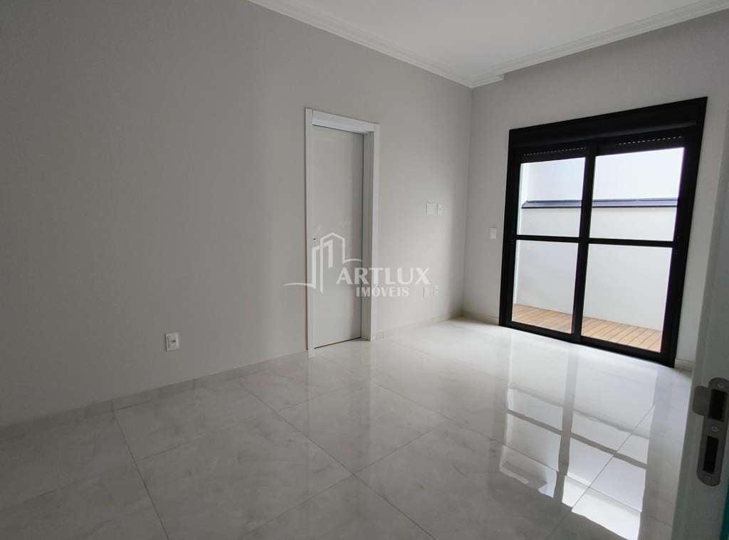 Casa à venda com 3 quartos, 200m² - Foto 5