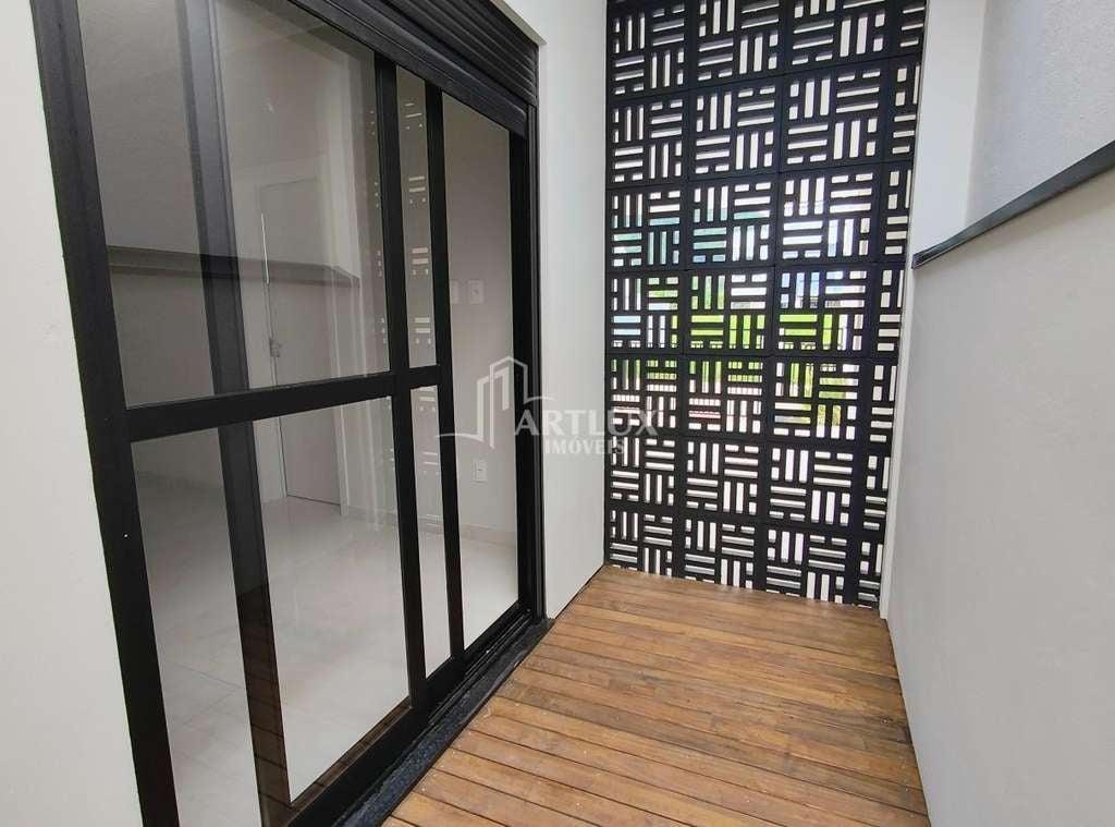 Casa à venda com 3 quartos, 200m² - Foto 7