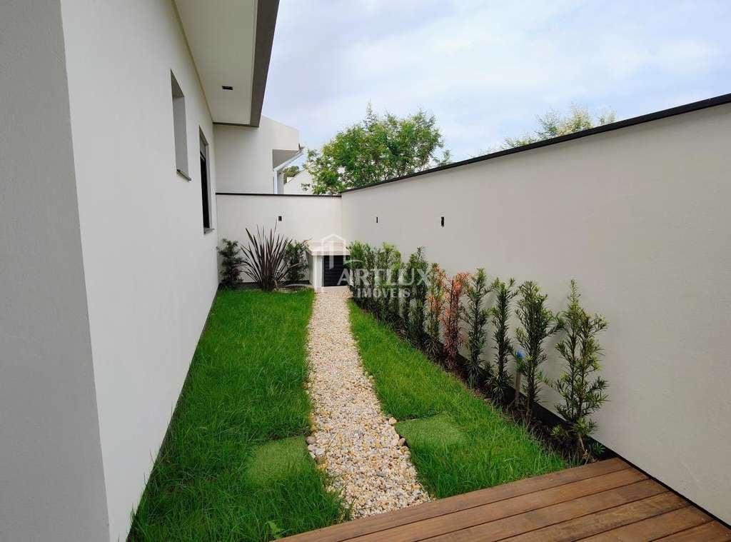 Casa à venda com 3 quartos, 200m² - Foto 19