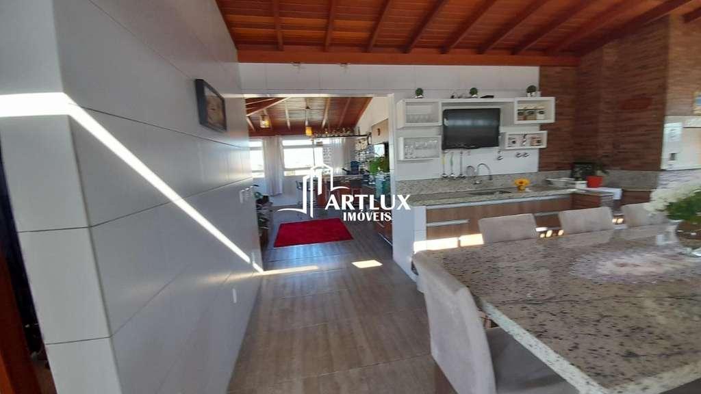 Apartamento à venda com 3 quartos, 216m² - Foto 18