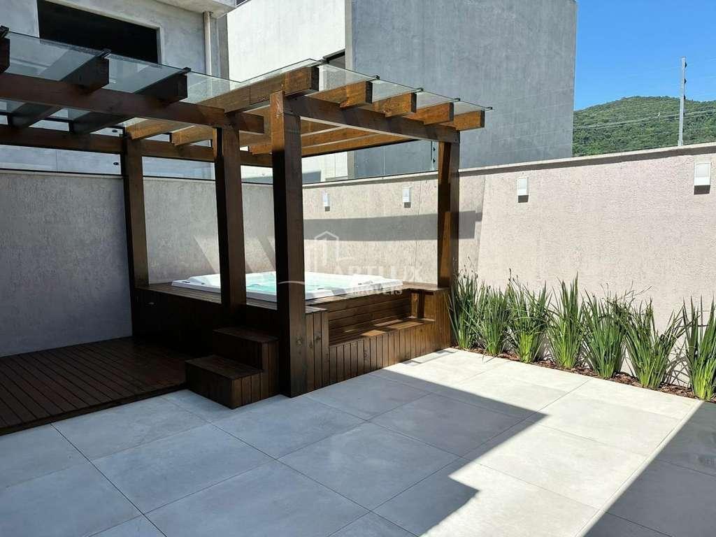 Casa à venda com 3 quartos, 252m² - Foto 9