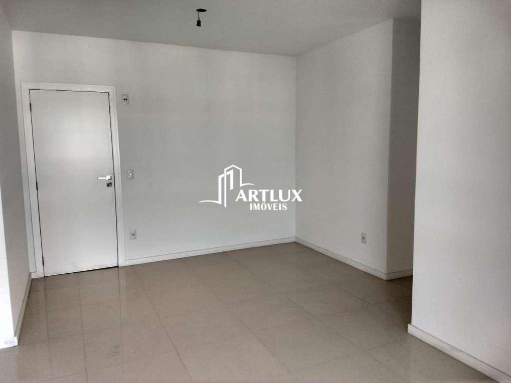 Apartamento à venda com 2 quartos, 68m² - Foto 4