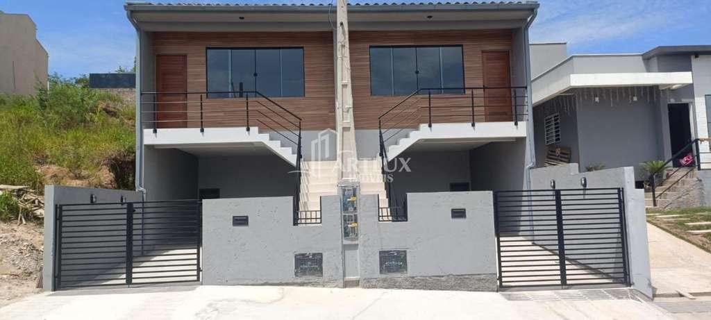 Sobrado à venda com 3 quartos, 104m² - Foto 1