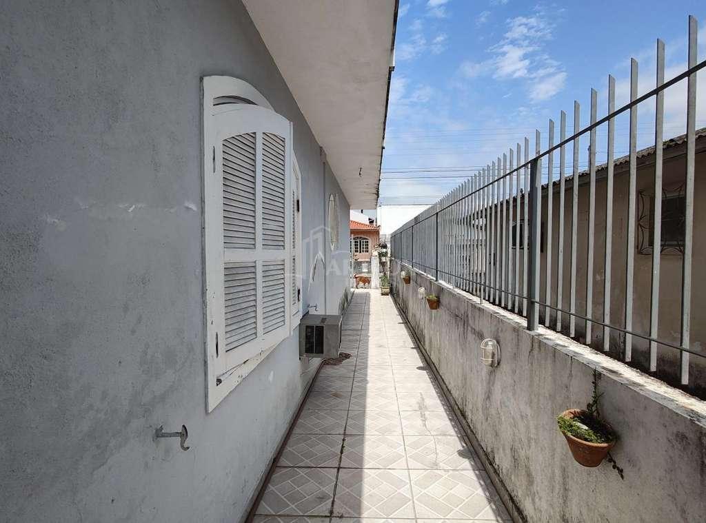 Casa à venda com 7 quartos, 360m² - Foto 9