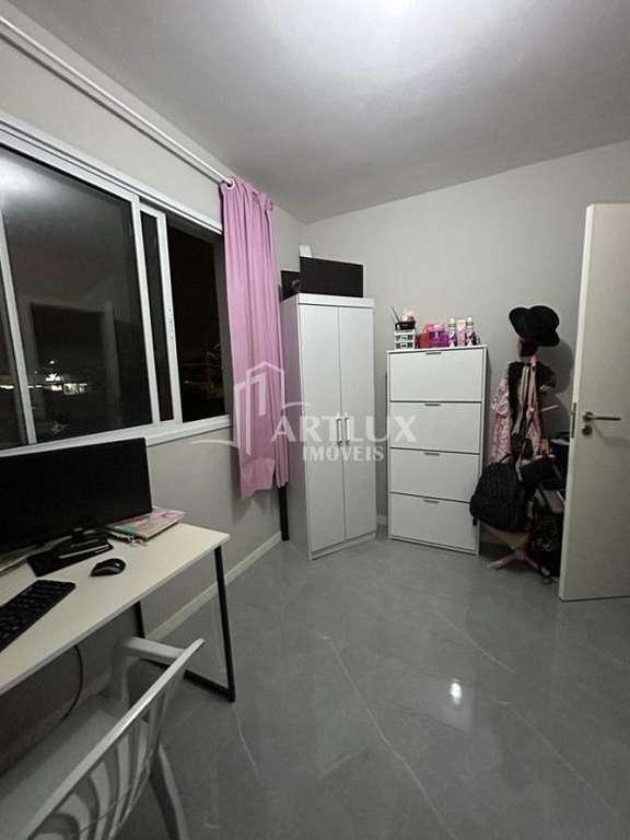 Apartamento à venda com 2 quartos, 56m² - Foto 5