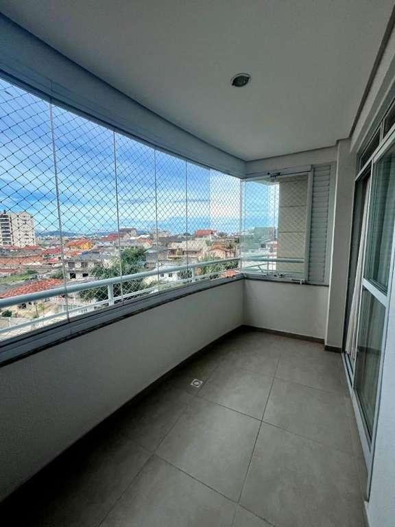 Apartamento à venda com 3 quartos, 106m² - Foto 2