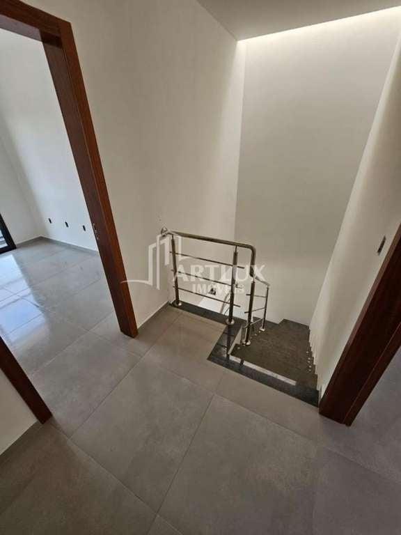 Sobrado à venda com 2 quartos, 84m² - Foto 2