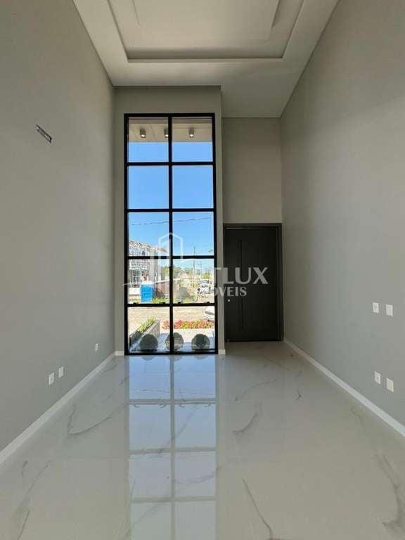 Casa à venda com 3 quartos, 360m² - Foto 9