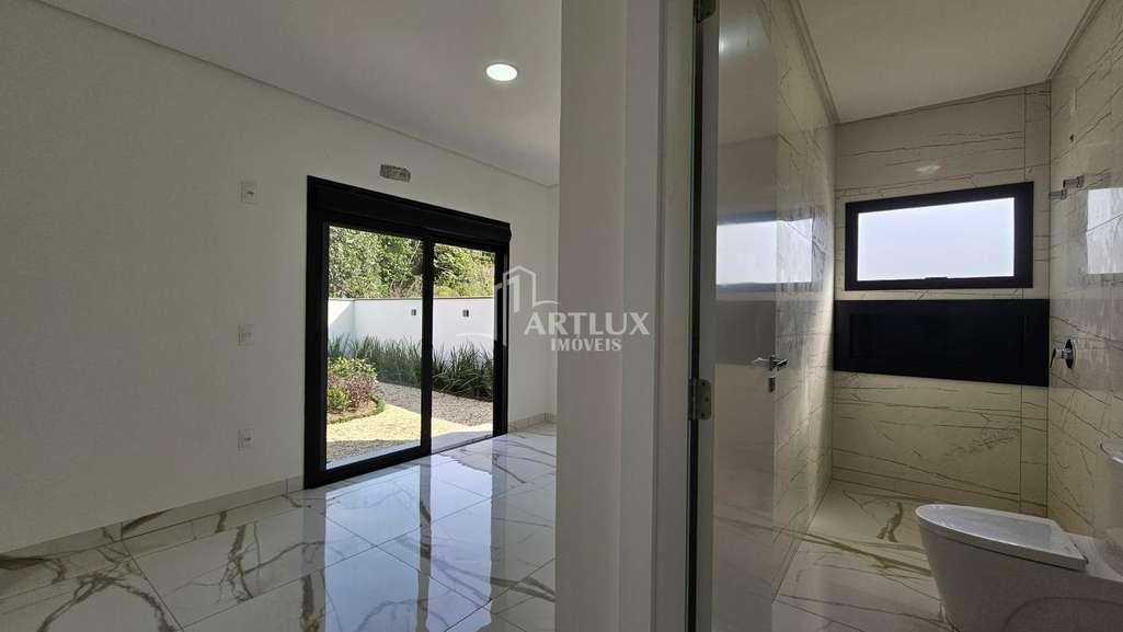 Casa à venda com 3 quartos, 112m² - Foto 11