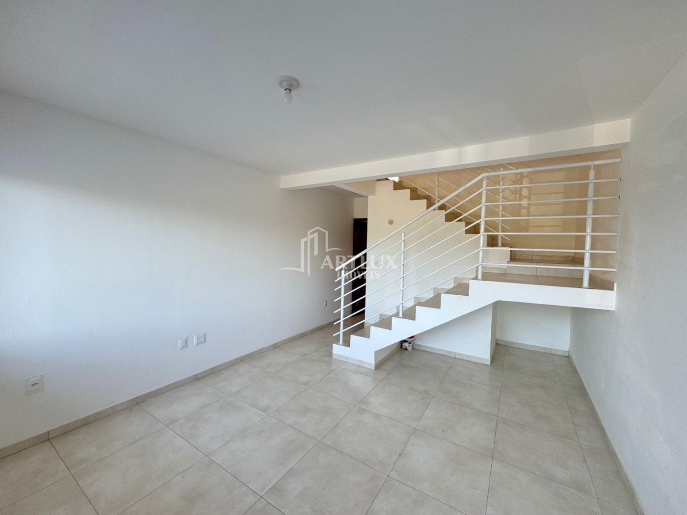 Sobrado à venda com 2 quartos, 82m² - Foto 8