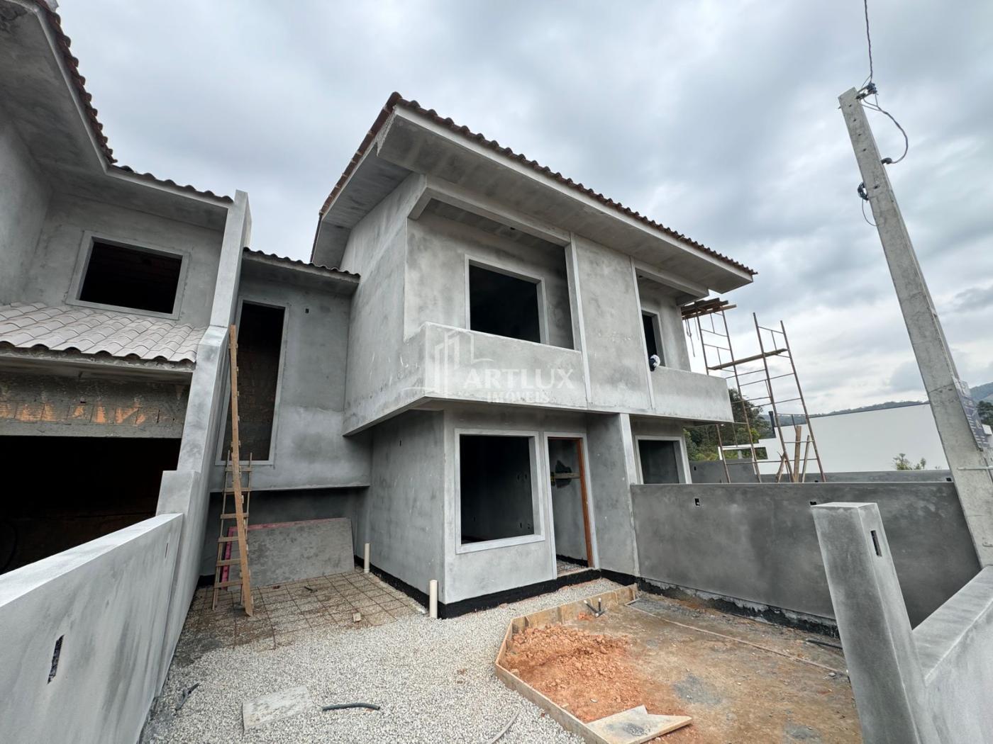 Sobrado à venda com 2 quartos, 80m² - Foto 2