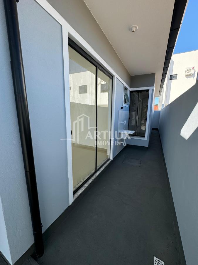 Casa à venda com 2 quartos, 50m² - Foto 5