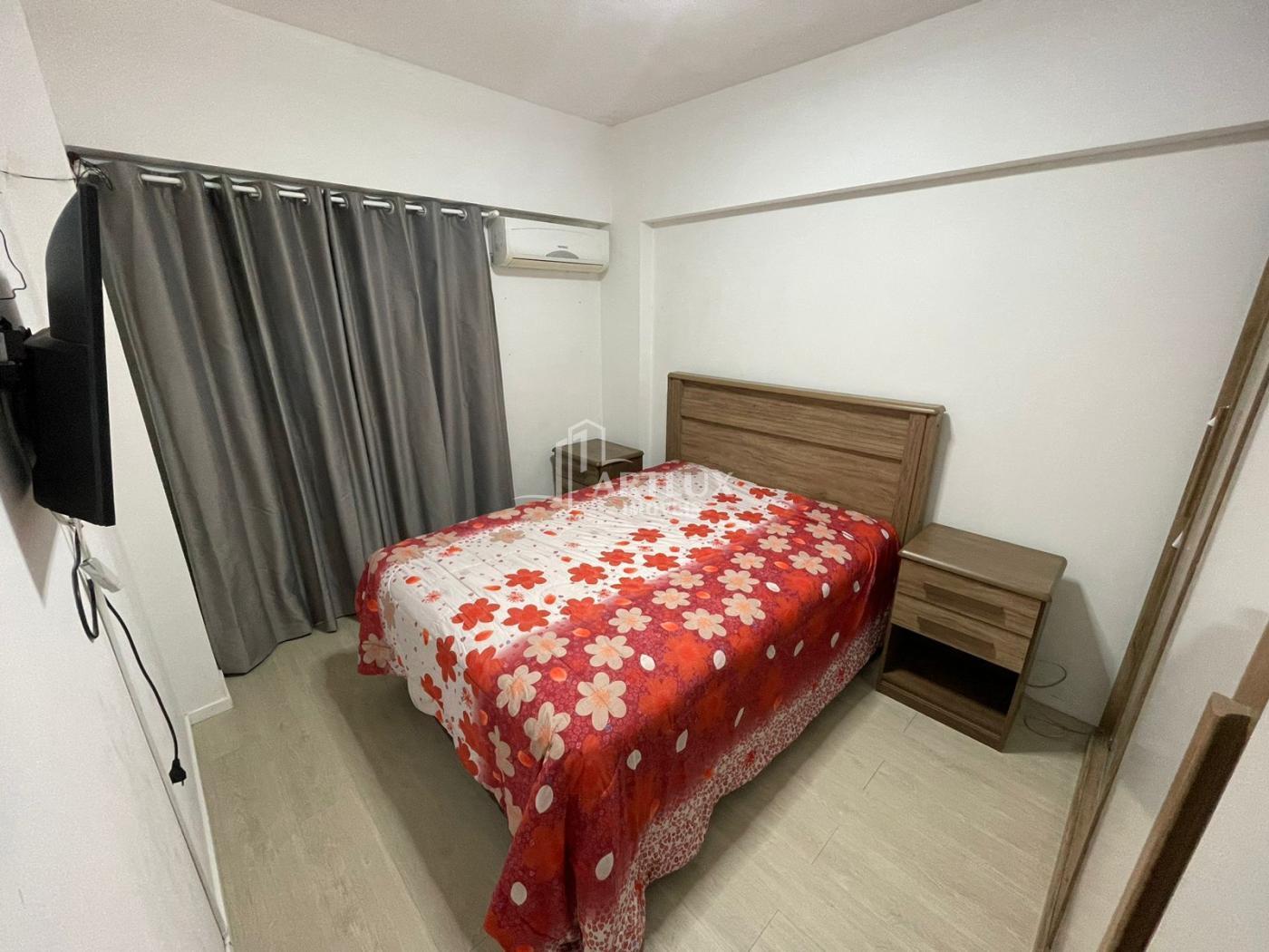 Apartamento à venda com 2 quartos, 75m² - Foto 9