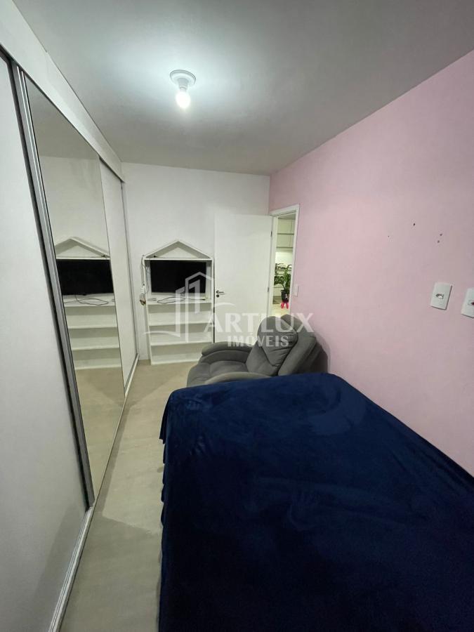 Apartamento à venda com 2 quartos, 75m² - Foto 11