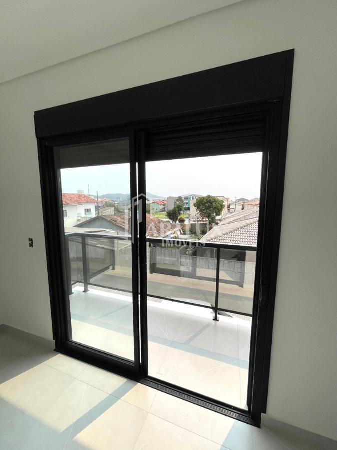 Casa à venda com 3 quartos, 120m² - Foto 12