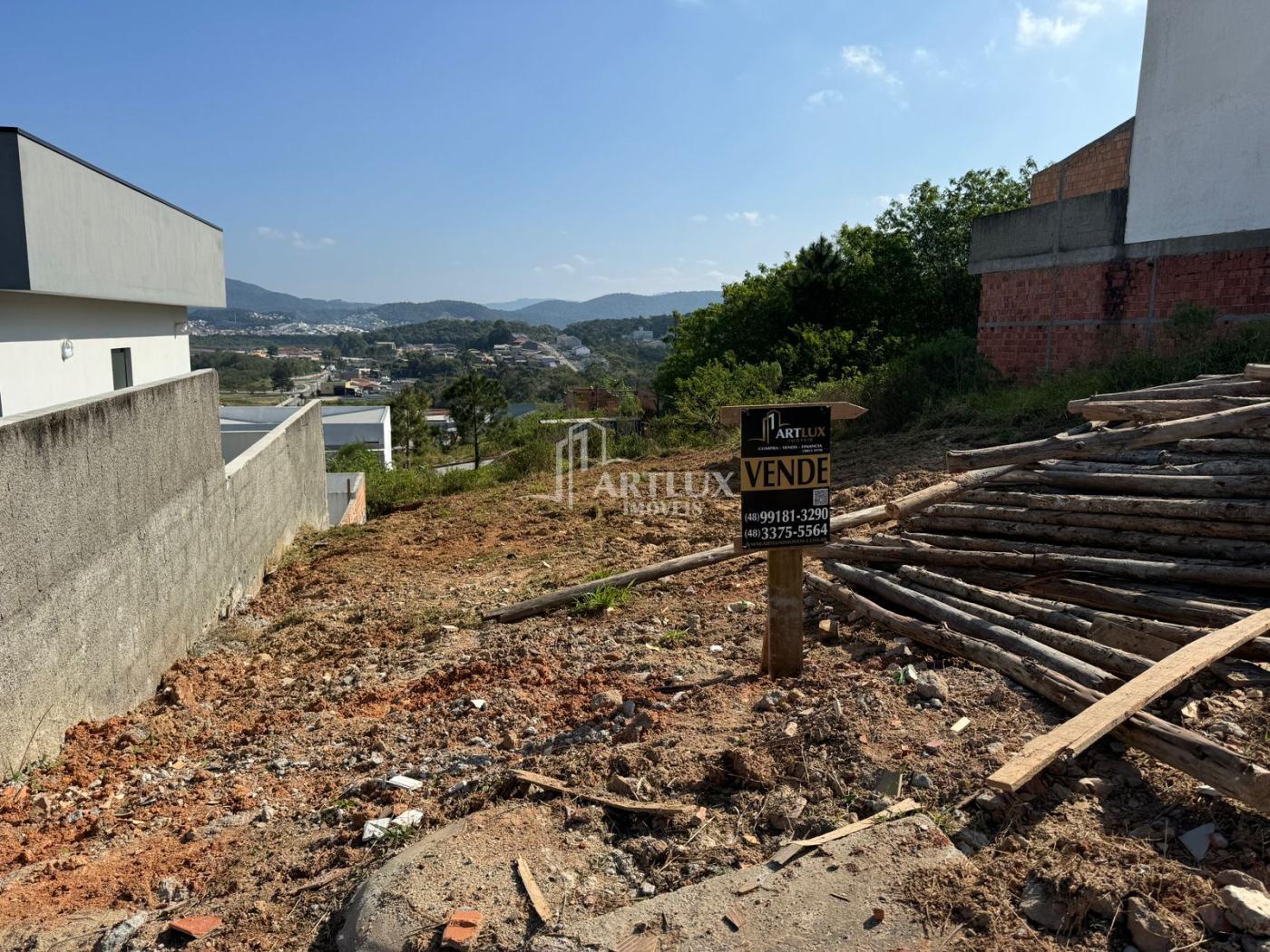 Terreno à venda, 250m² - Foto 1