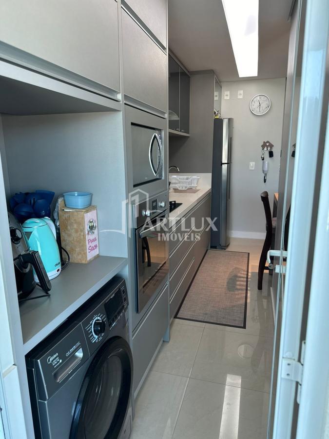 Apartamento à venda com 2 quartos, 90m² - Foto 25