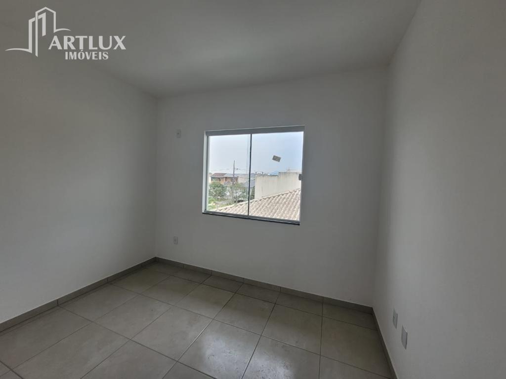 Sobrado à venda com 2 quartos, 72m² - Foto 4