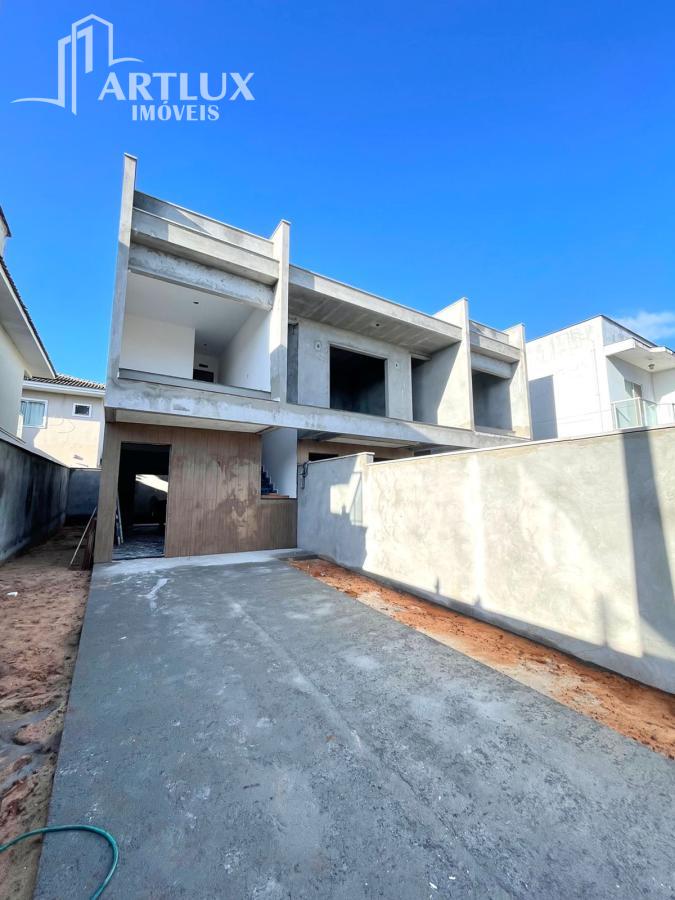 Sobrado à venda com 2 quartos, 87m² - Foto 1