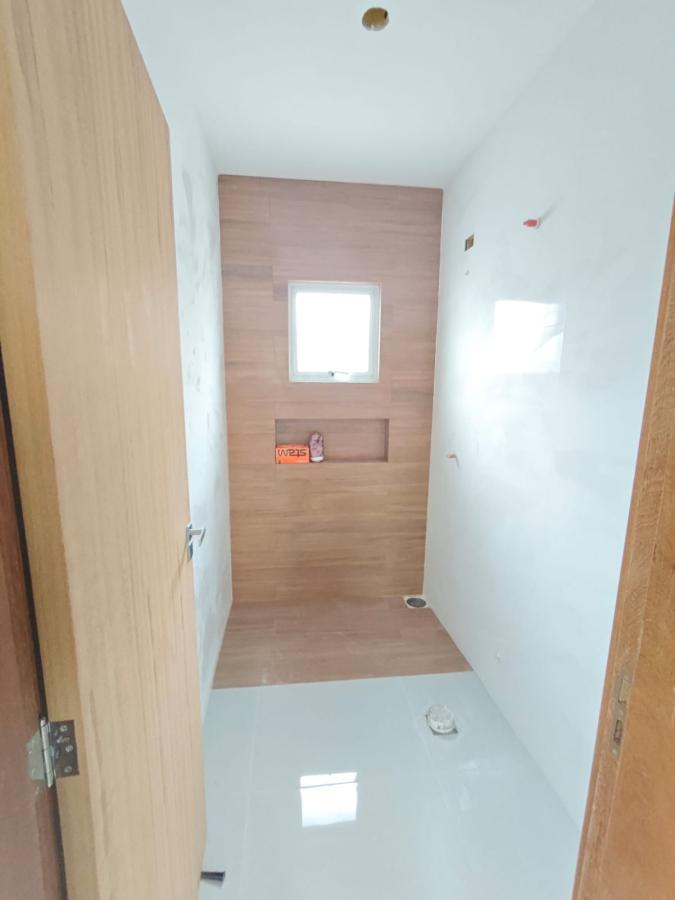 Casa à venda com 2 quartos, 70m² - Foto 12