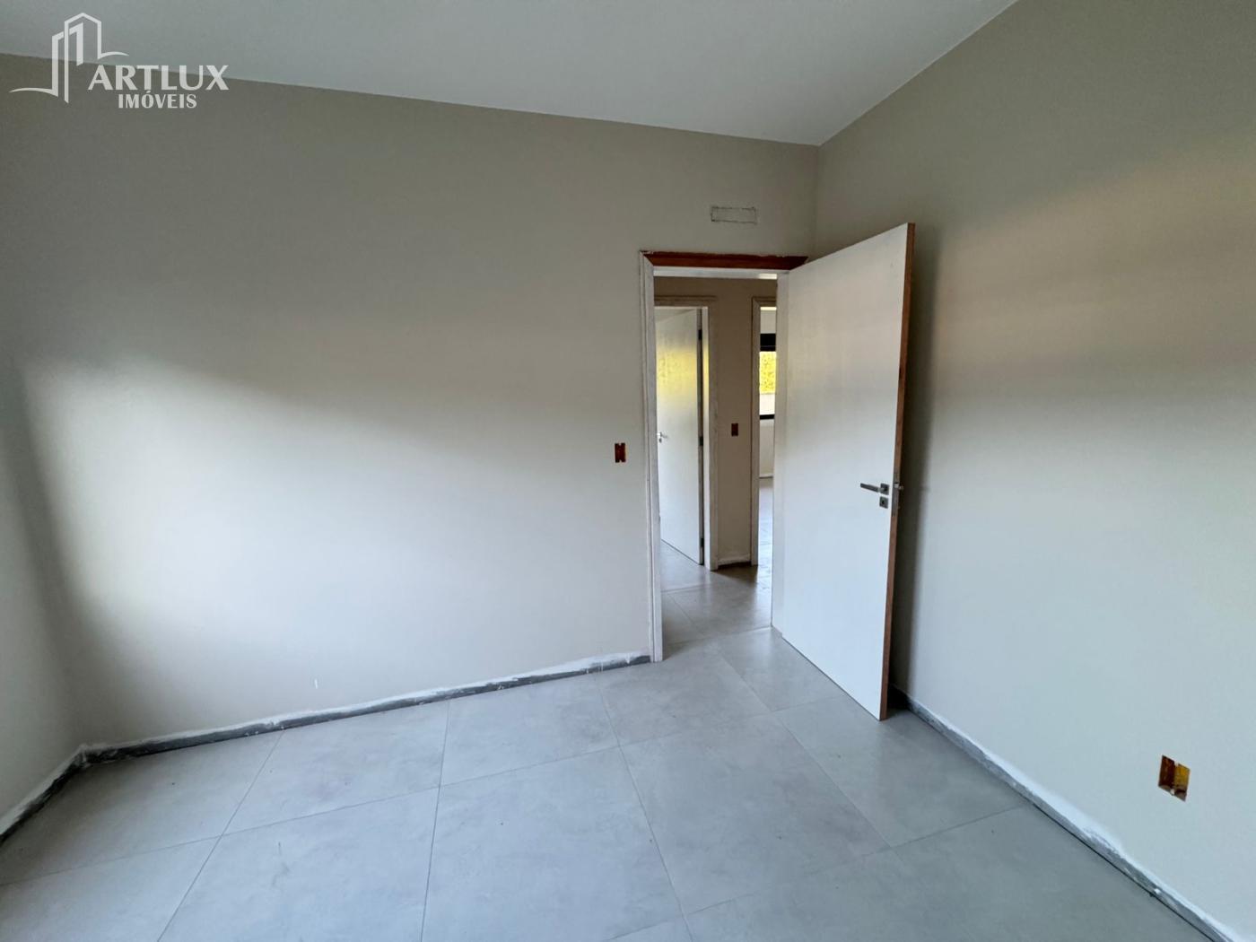 Casa à venda com 3 quartos, 253m² - Foto 10