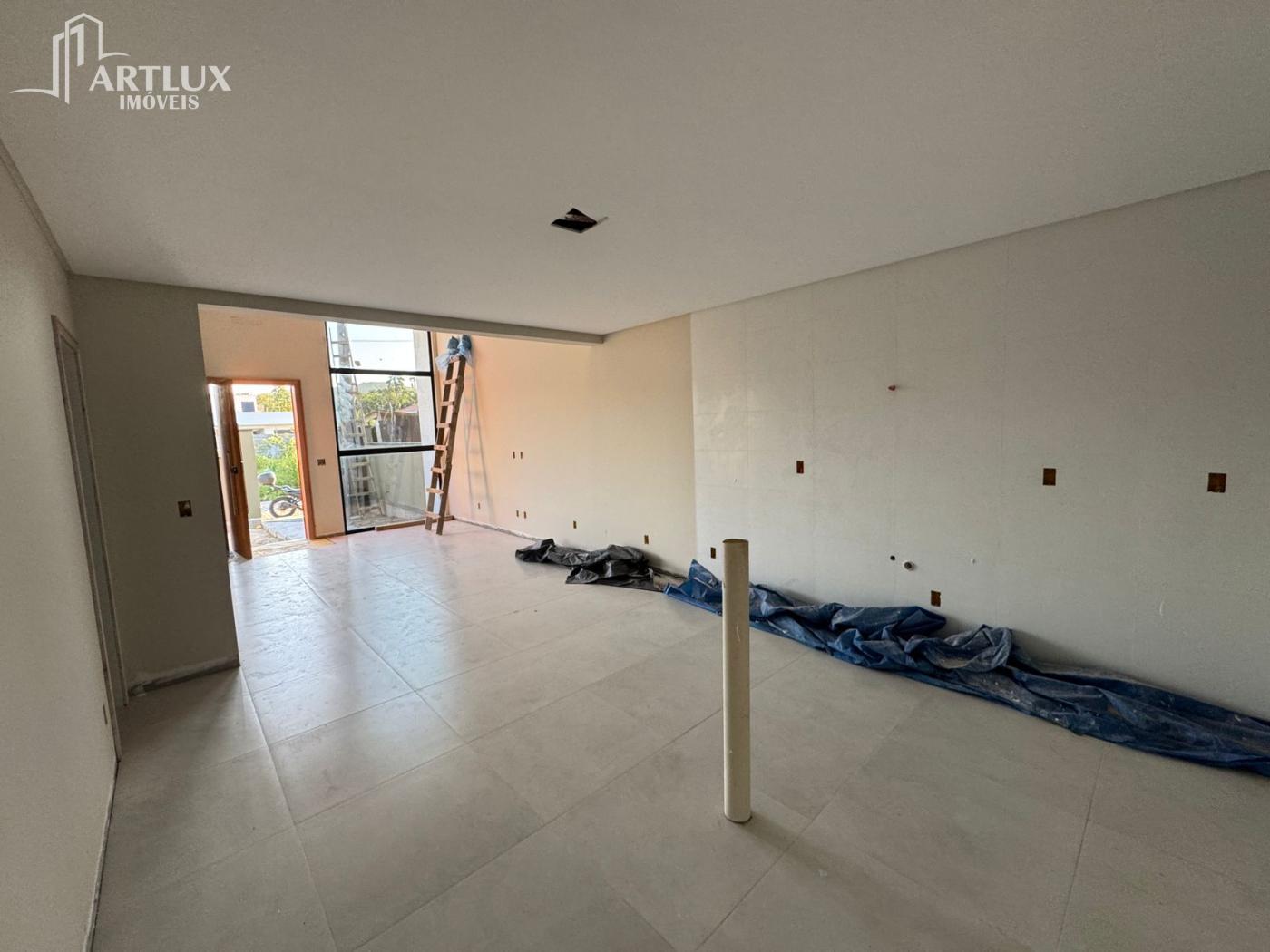 Casa à venda com 3 quartos, 253m² - Foto 7