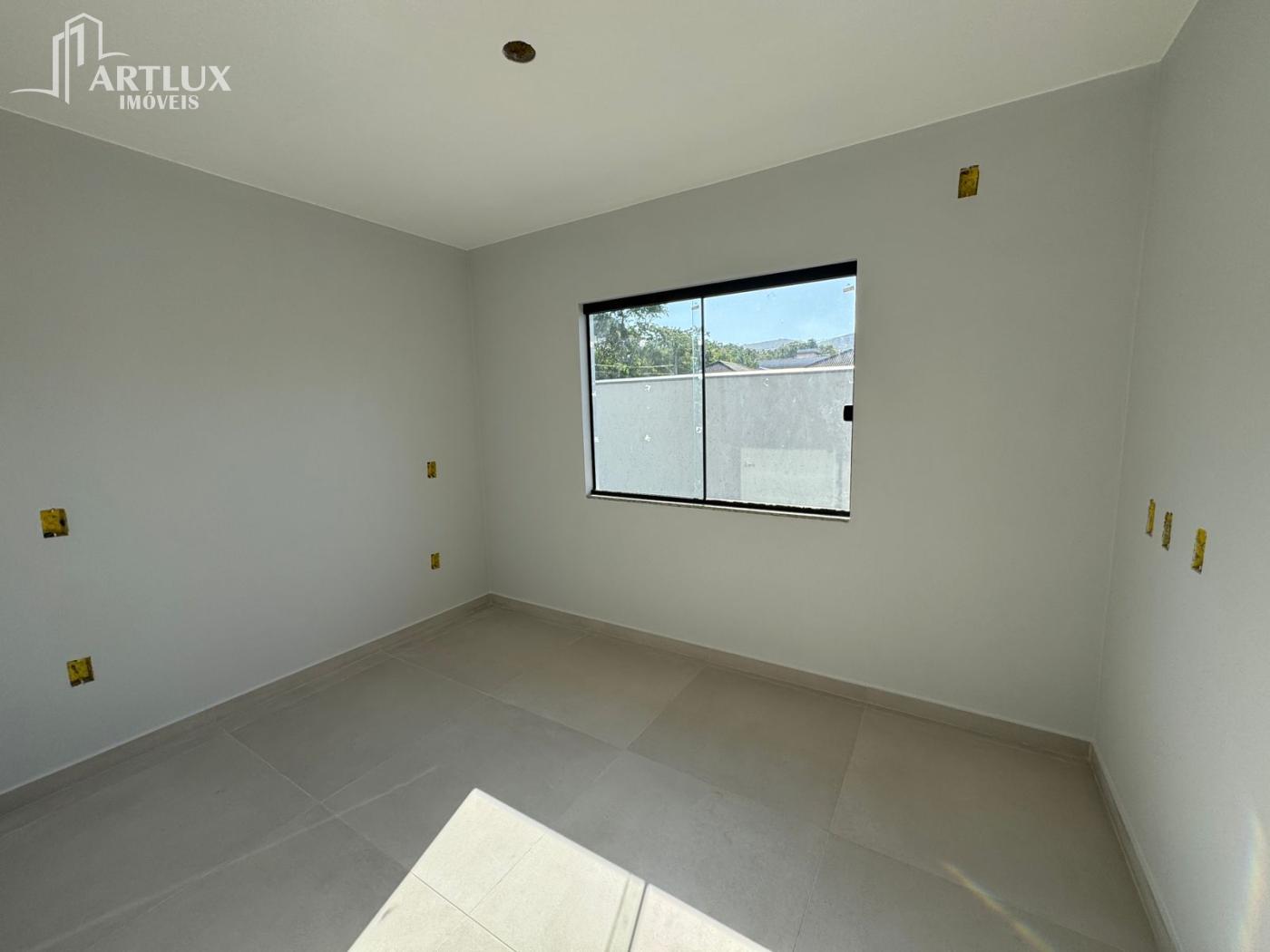 Casa à venda com 3 quartos, 200m² - Foto 14