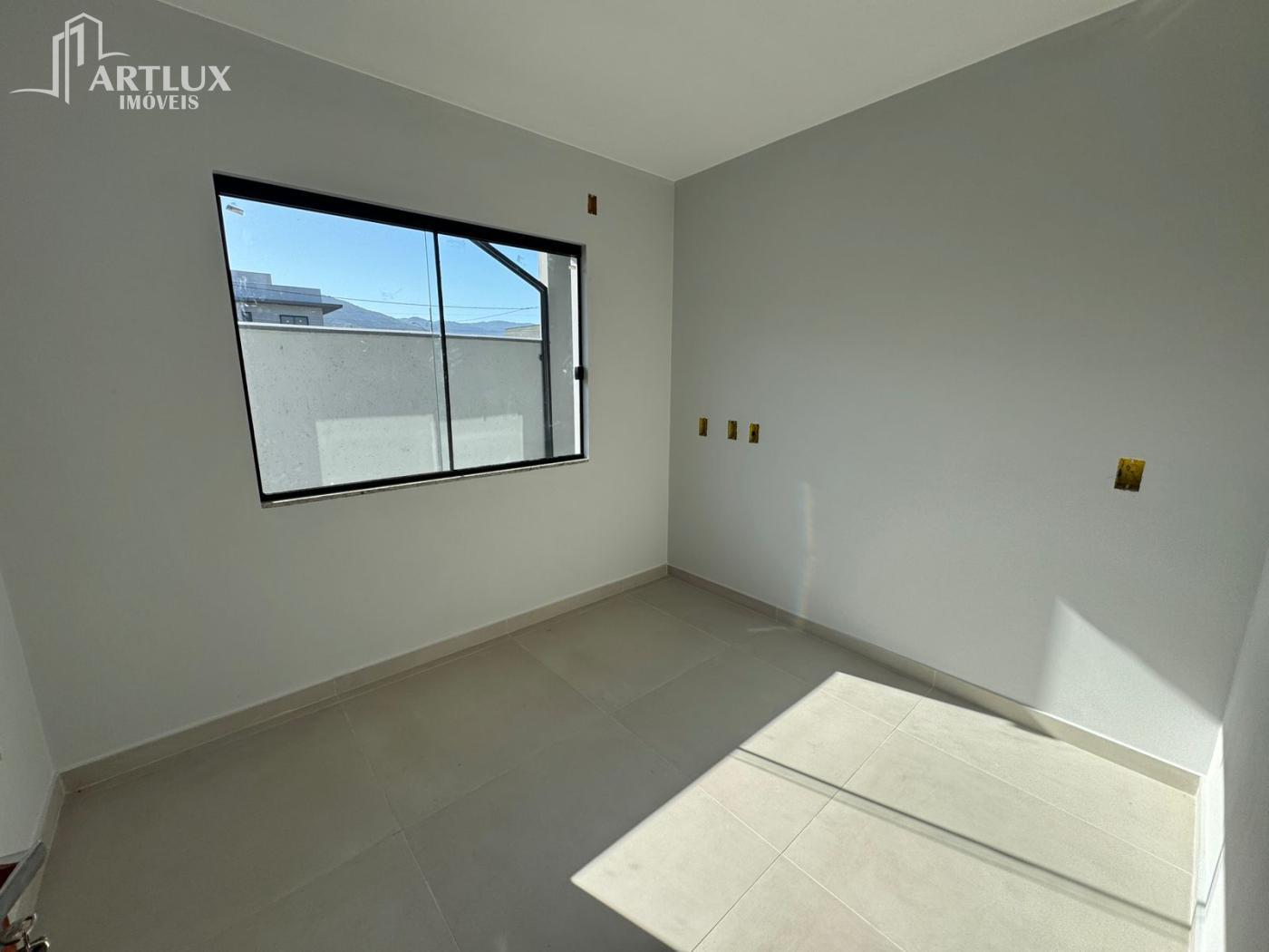 Casa à venda com 3 quartos, 200m² - Foto 18