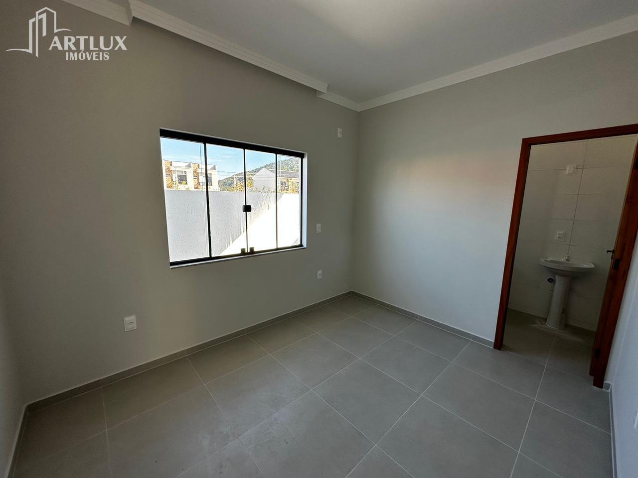 Casa à venda com 2 quartos, 56m² - Foto 6