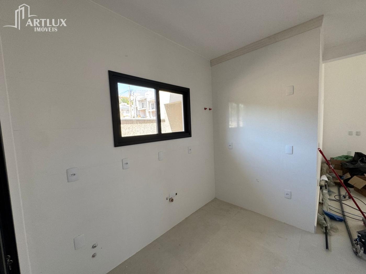 Casa à venda com 3 quartos, 250m² - Foto 16