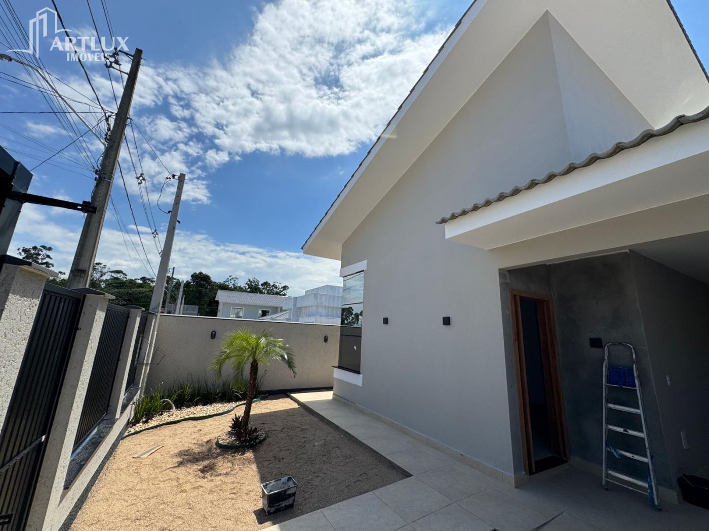 Casa à venda com 3 quartos, 250m² - Foto 4